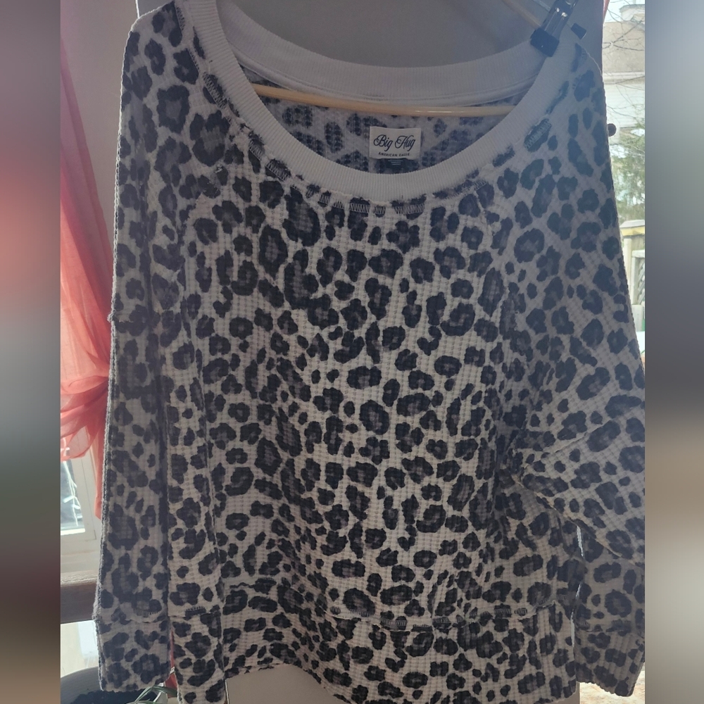 Big Fit Leopard Print Waffle Knit Pullover - Black & White